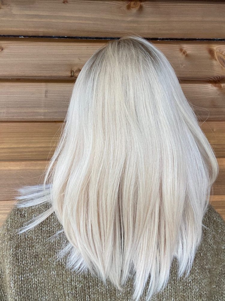 Collection sample, YANNA lace wig -M - Brazilian hair-White Blond-16' - Image 4