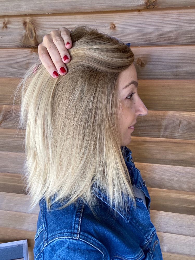 Perruque en stock ENORA L- Ashy Blond Ombré- 35cm – Image 2