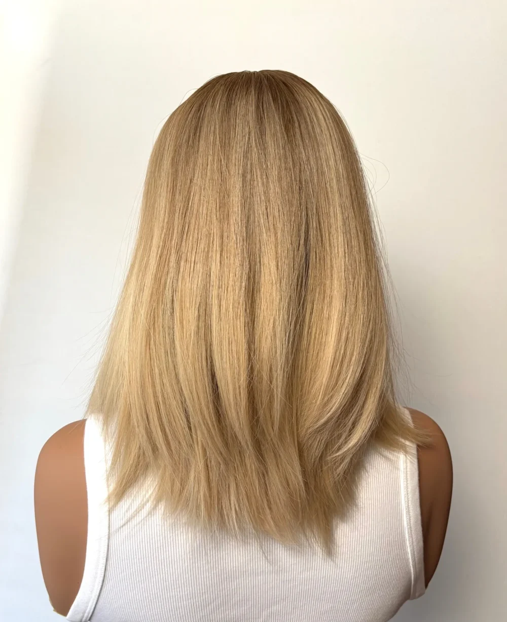 Wig in stock ENORA L- Ashy Blonde Ombre- 35cm - Image 2