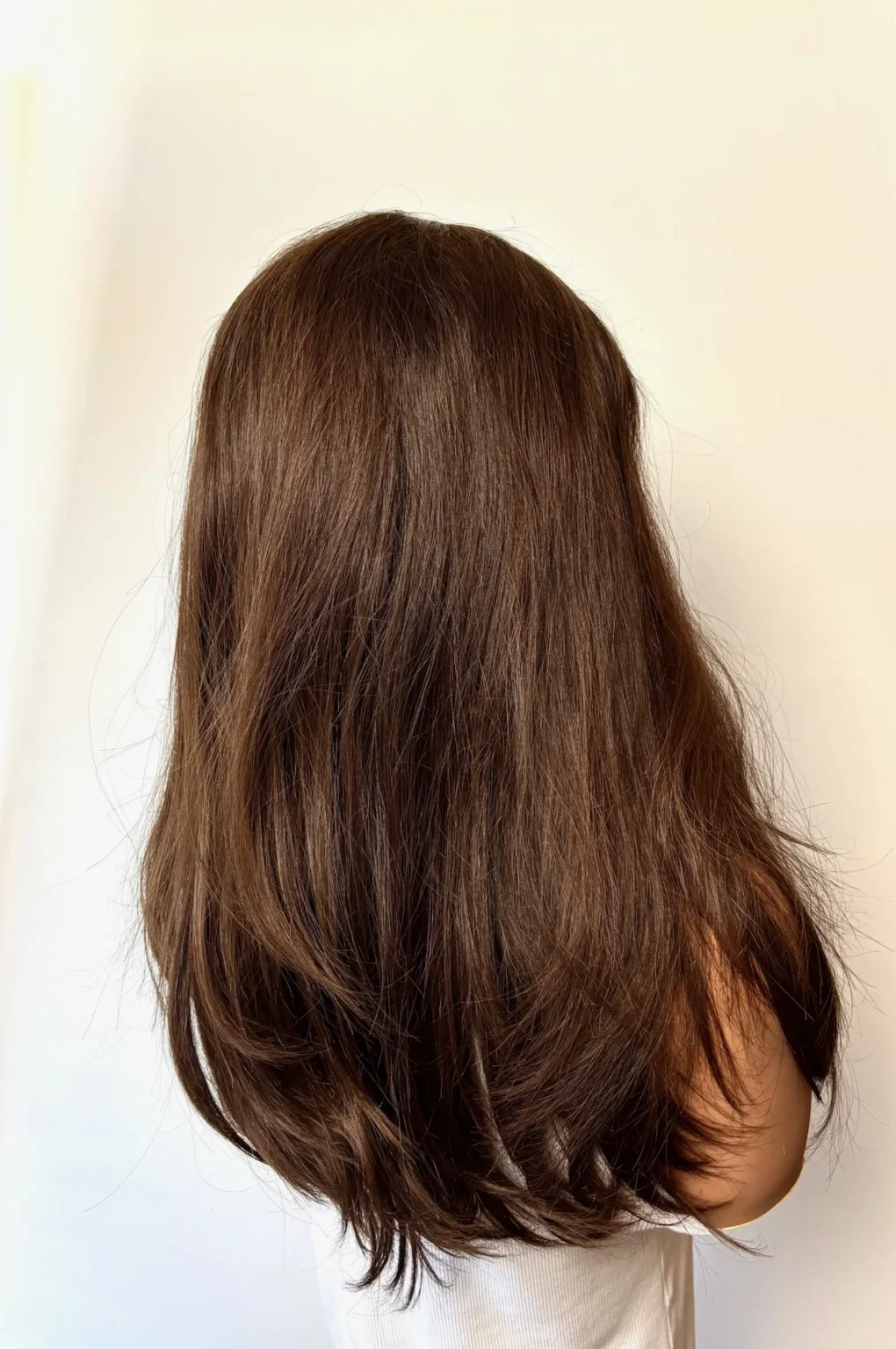 Perruque lace YANNA -M - Cheveux vierges Europeens 45cm -Châtain moyen – Image 3