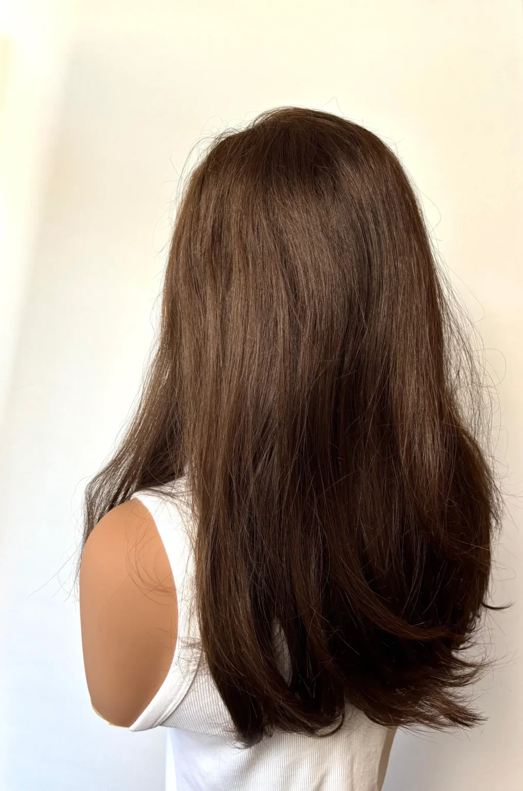 Perruque lace YANNA -M - Cheveux vierges Europeens 45cm -Châtain moyen – Image 2