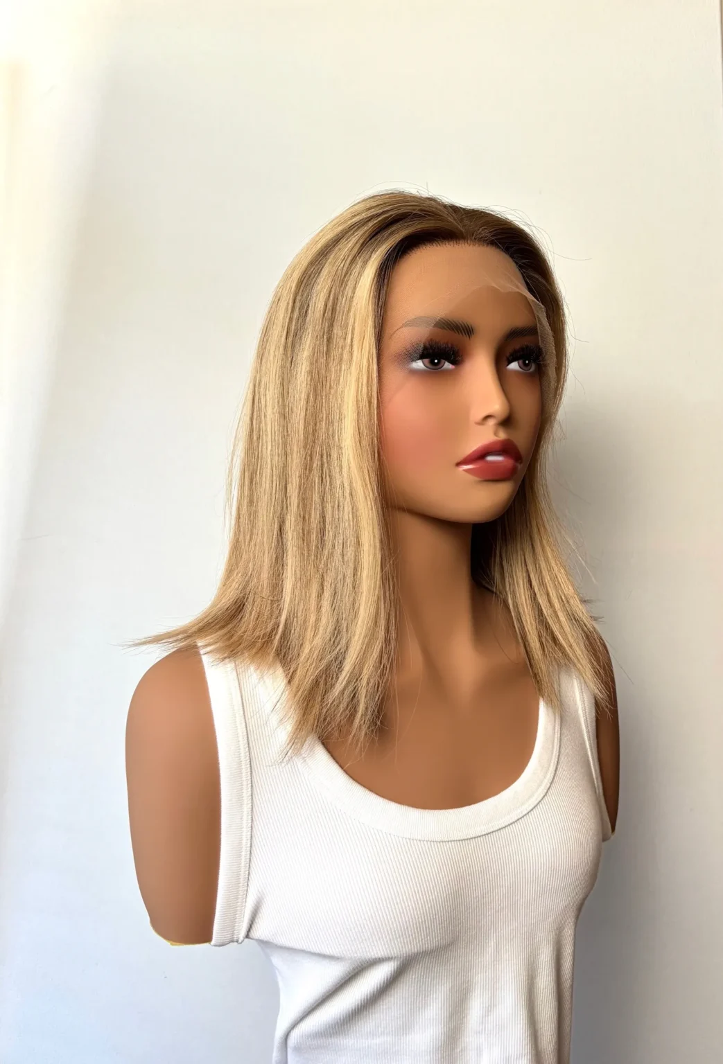 Lace Wig YANNA- S (52-54cm)- Brazilian hair -Blonde Highlights -14' - Image 5